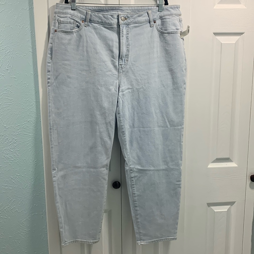 Old Navy Higher High-Rise O.G Straight Secret Smooth Pockets